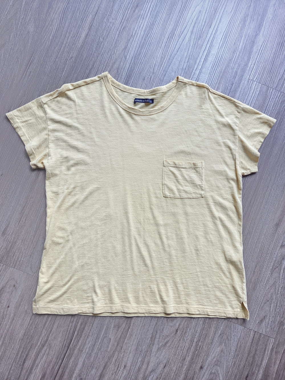 Abercrombie & Fitch Yellow Slub Knit Pocket Easy Tee Shirt Large NWOT